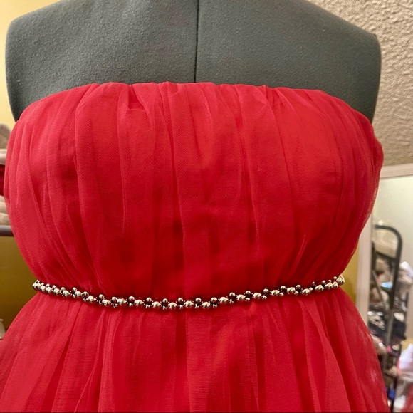 Brand new Professional Handmade Strapless Puffy Red Dress - Picture 2 of 4